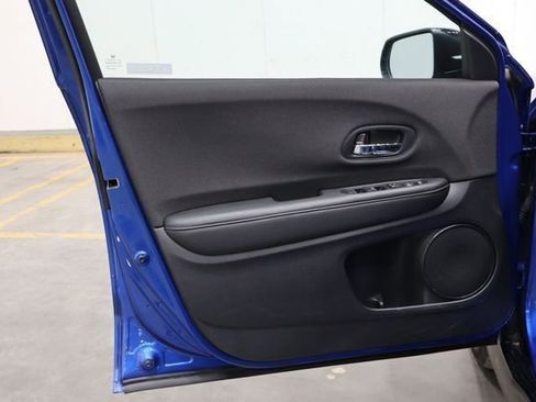 Used 2022 Honda HR-V Sport image 16