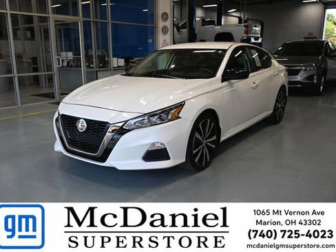 Used 2020 Nissan Altima 2.5 SR FWD image 1