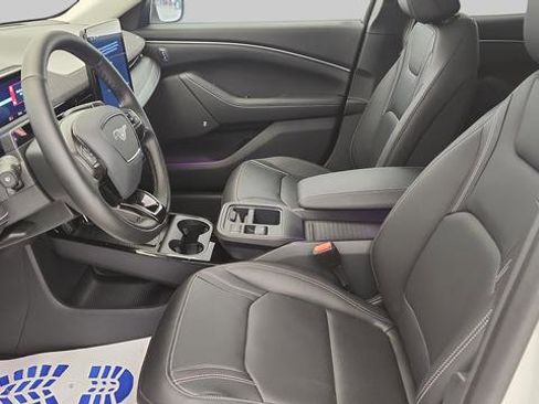 New 2025 Ford Mustang Mach-E Premium image 10