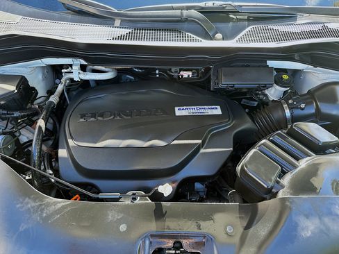 Used 2020 Honda Pilot EX image 36