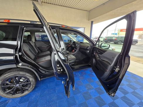 Used 2024 Subaru Forester Sport image 32