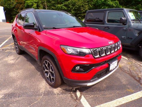 New 2026 Jeep Compass Limited w/ Sun, Sound & Navigation Group AWD/4WD image 3