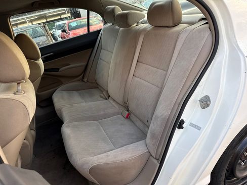 Used 2010 Honda Civic LX image 16