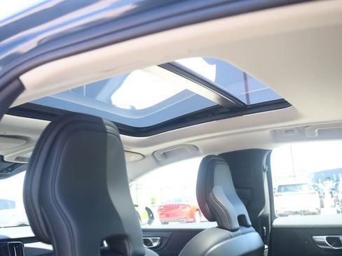 Used 2024 Volvo S60 B5 Core AWD/4WD image 22