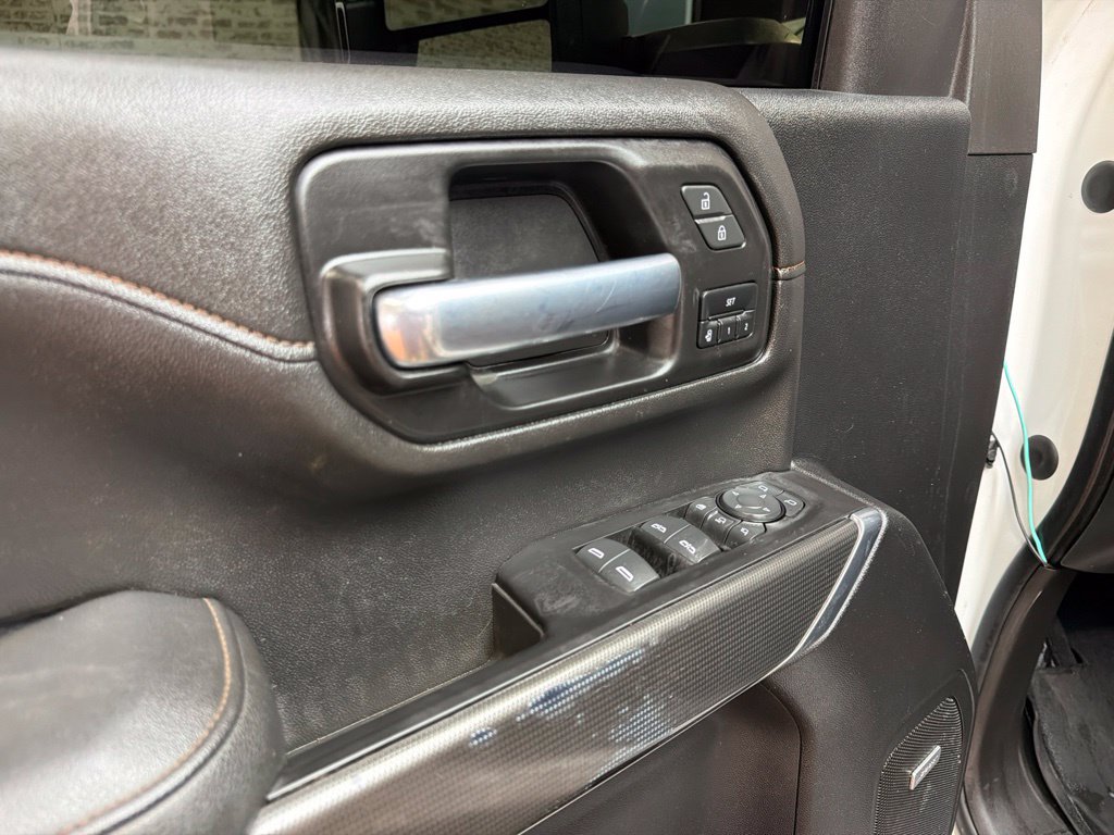 Used 2021 GMC Sierra 2500 AT4 w/ AT4 Premium Plus Package AWD/4WD image 23