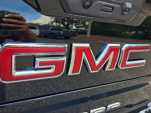 Certified 2026 GMC Sierra 1500 AT4X AWD/4WD image 32