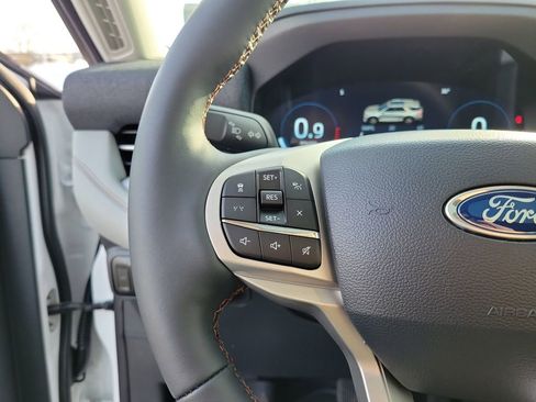 New 2026 Ford Explorer Active w/ Active Comfort Package image 23