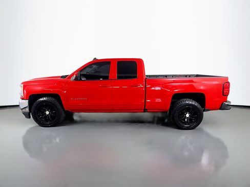 Used 2018 Chevrolet Silverado 1500 LT w/ All Star Edition image 6