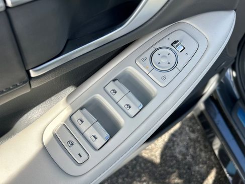 New 2025 Hyundai Sonata Limited image 18