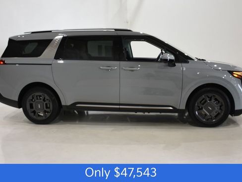 New 2026 Kia Carnival SX image 3