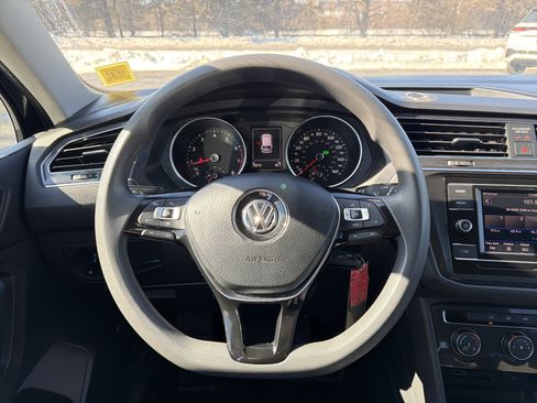 Used 2019 Volkswagen Tiguan S w/ 3rd Row Seat Package image 14