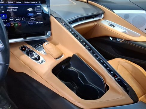 Used 2022 Chevrolet Corvette Stingray image 13