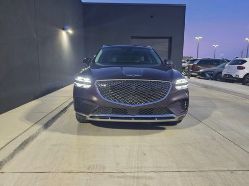 Used 2023 Genesis GV70 2.5T w/ Advanced Package AWD/4WD image 2