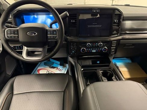 New 2026 Ford F350 Lariat w/ Black Appearance Package image 19