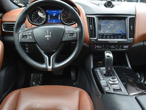 Used 2019 Maserati Levante S image 15