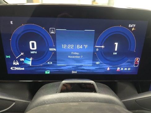 New 2026 Chevrolet Equinox EV LT image 12