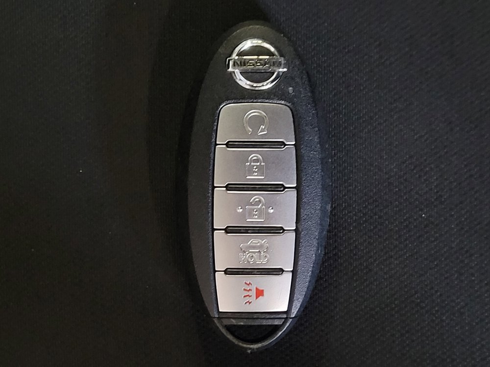 Used 2021 Nissan Sentra SR FWD image 32