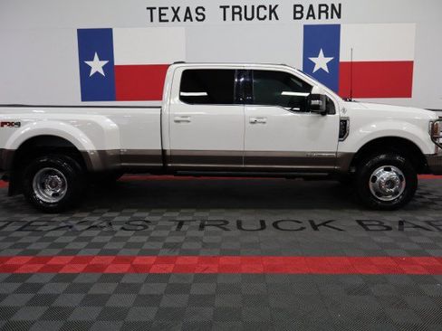 Used 2022 Ford F350 King Ranch w/ King Ranch Ultimate Package AWD/4WD image 21