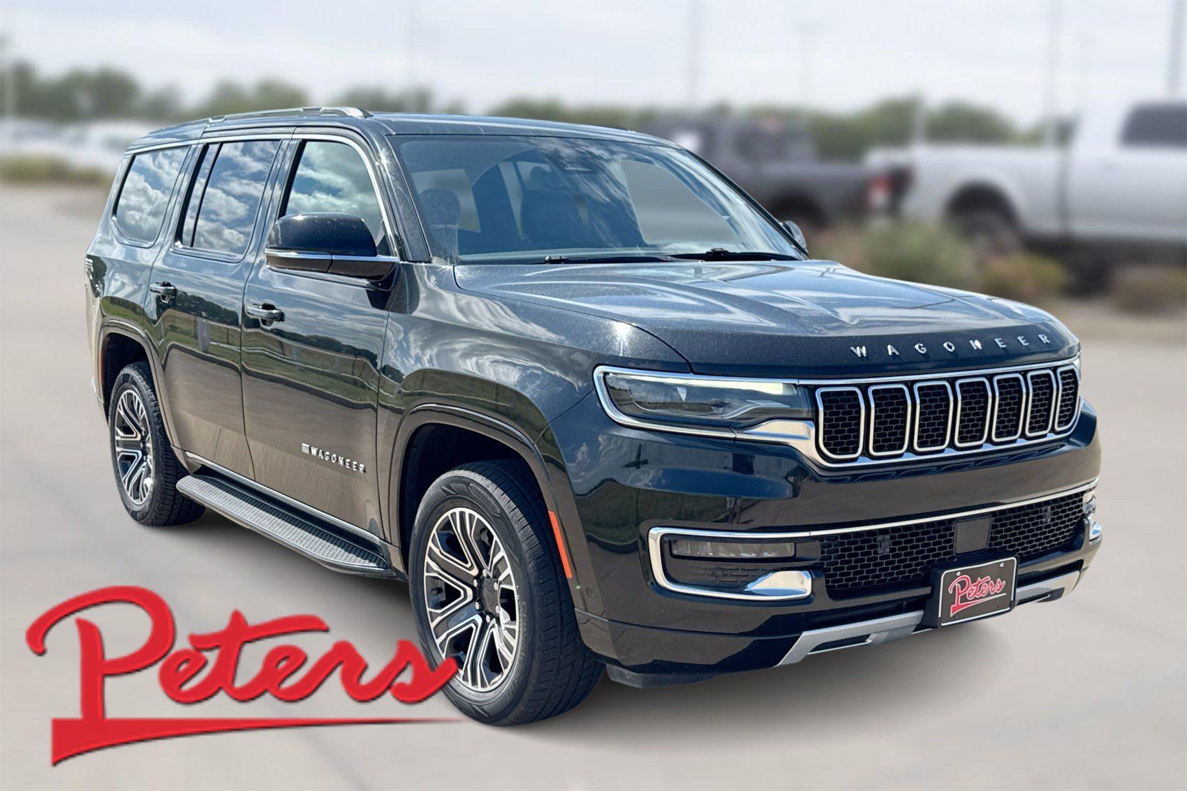 Used 2024 Jeep Wagoneer Series II w/ Flexible Seating Group RWD image 1