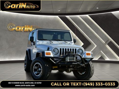 Used 2005 Jeep Wrangler X AWD/4WD image 3