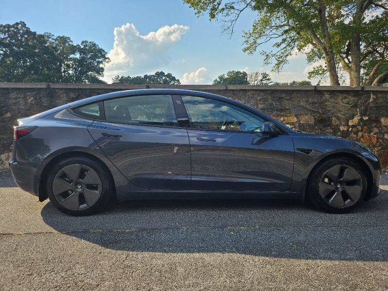 Used 2022 Tesla Model 3 RWD image 9