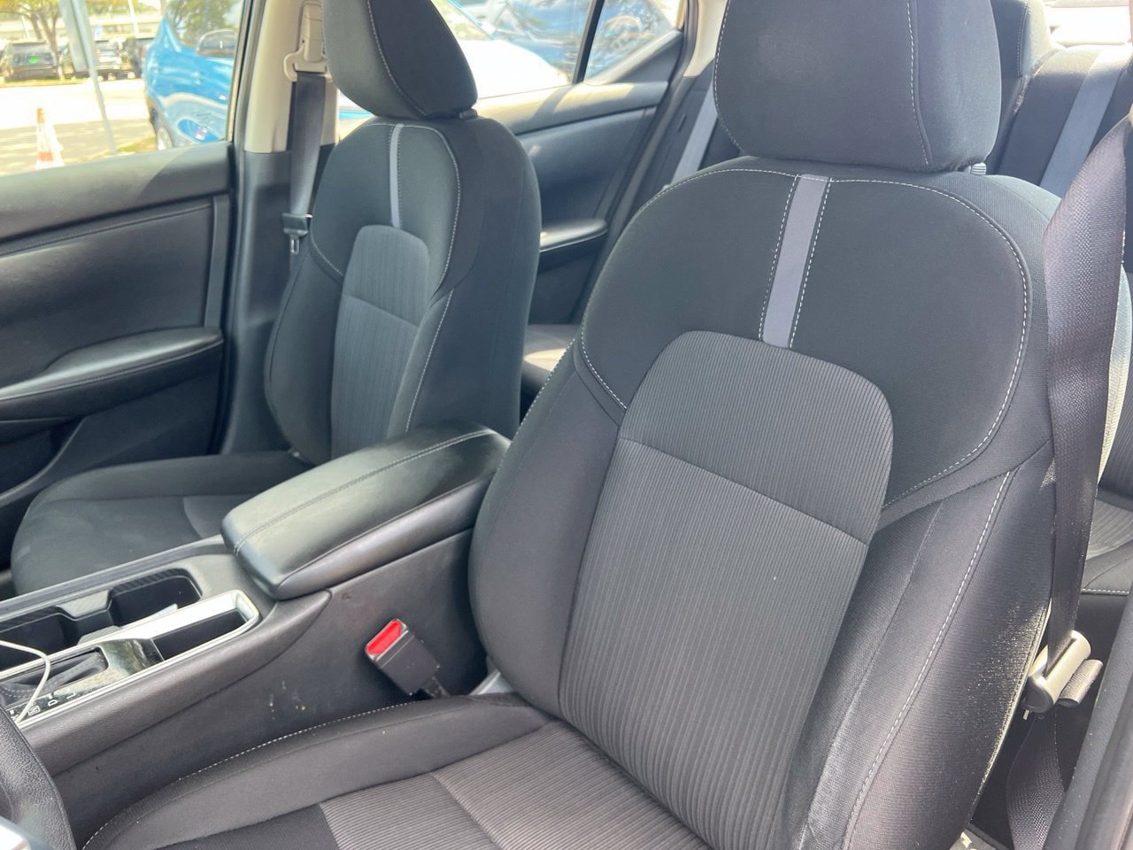Used 2024 Nissan Sentra SV FWD image 10