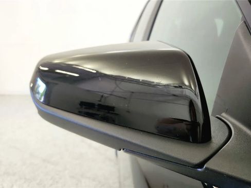 Used 2024 Chevrolet Equinox LT FWD image 18