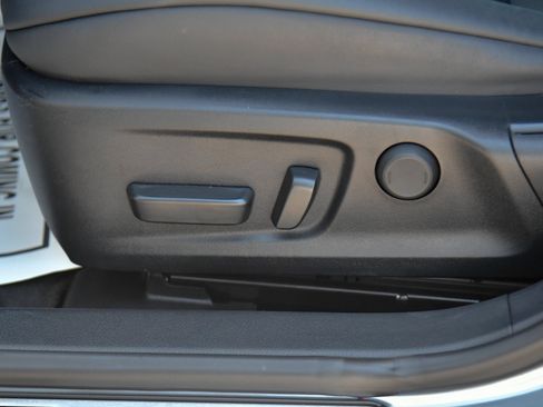 Used 2022 Lexus IS 350 F Sport w/ Navigation Package RWD image 17