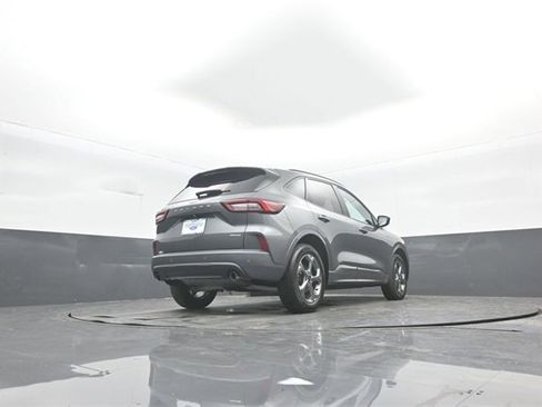 Certified 2023 Ford Escape ST-Line w/ Tech Pack #1 image 36