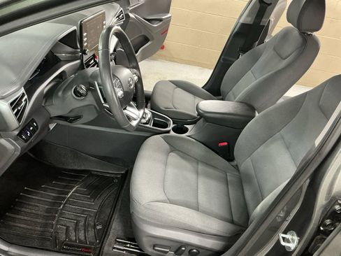 Certified 2021 Hyundai Ioniq SE image 11