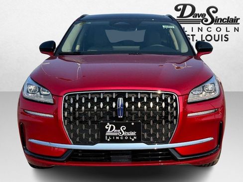 New 2025 Lincoln Corsair Grand Touring image 2