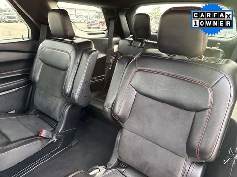 Used 2022 Ford Explorer ST-Line w/ Class IV Trailer Tow Package image 15