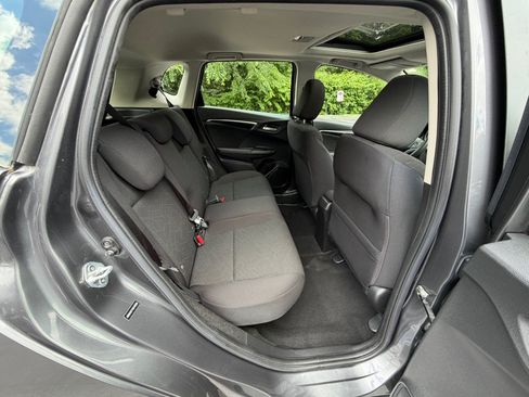 Used 2016 Honda Fit EX image 10
