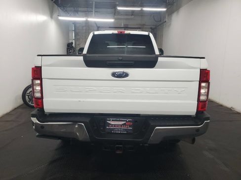 Used 2022 Ford F350 XLT w/ XLT Value Package image 6