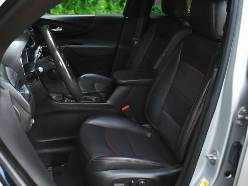 Used 2022 Chevrolet Equinox RS w/ RS Leather Package AWD/4WD image 10
