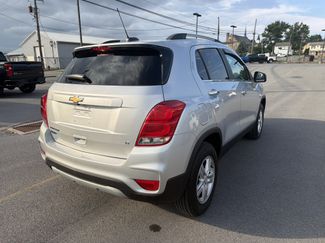 Used 2020 Chevrolet Trax LT w/ LT Convenience Package AWD/4WD video 3