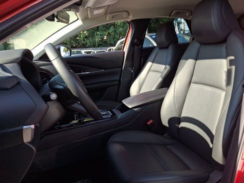 Certified 2024 MAZDA CX-30 AWD 2.5 S w/ Select Sport Pkg image 12