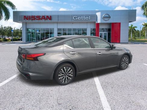 New 2025 Nissan Altima 2.5 SV w/ SV Premium Package image 5