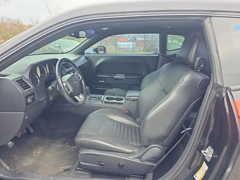 Used 2012 Dodge Challenger R/T Plus image 10
