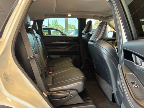Used 2023 INFINITI QX60 Pure AWD/4WD image 21