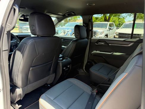 Certified 2024 GMC Acadia AT4 AWD/4WD image 13