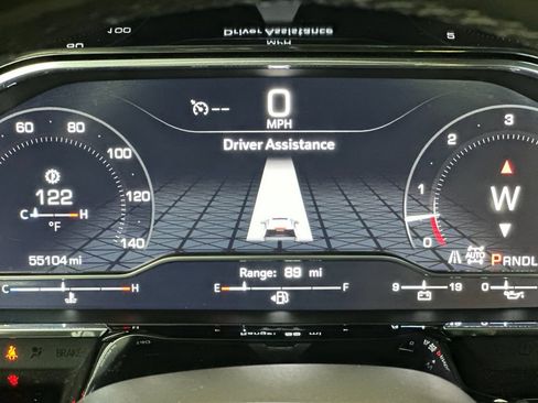 Used 2025 GMC Sierra 1500 SLT AWD/4WD image 26