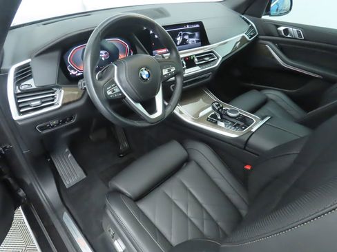 Certified 2023 BMW X5 sDrive40i w/ Premium Package image 9