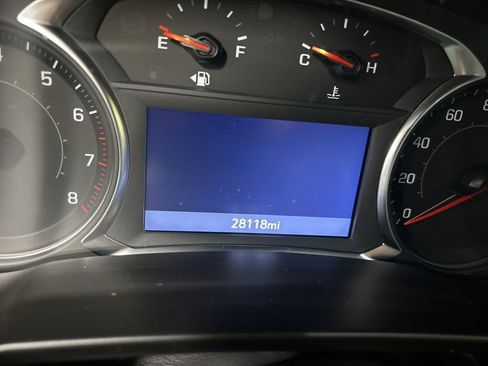Used 2023 Chevrolet Blazer LT w/ Convenience Package FWD image 4