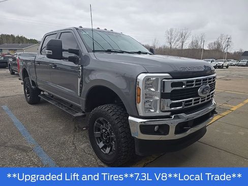 Used 2024 Ford F250 XLT w/ FX4 Off-Road Package image 4