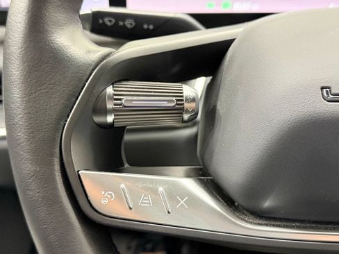 Used 2024 Lucid Air Touring AWD/4WD image 23