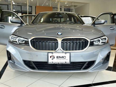 Used 2025 BMW 330i xDrive Sedan AWD/4WD image 2
