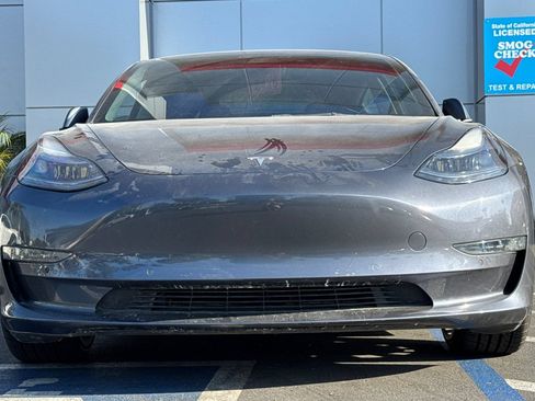 Used 2022 Tesla Model 3 Performance AWD/4WD image 3