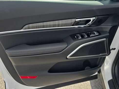 New 2025 Kia Telluride EX image 18