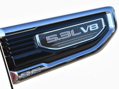 New 2026 GMC Sierra 1500 SLE w/ Preferred Package image 11